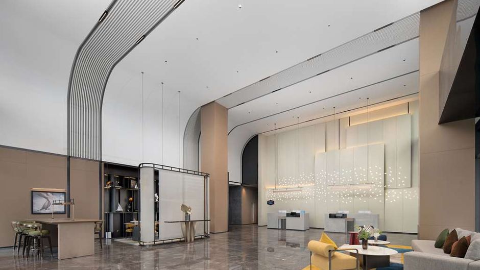Hampton Inn CAN Sports Center Lobby