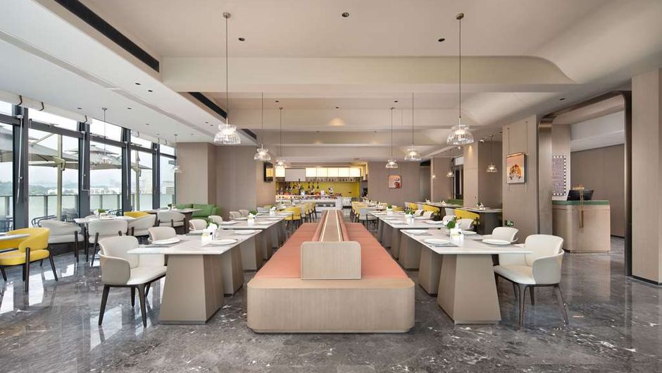 Hampton Inn CAN Sports Center Restaurant