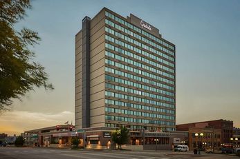 Graduate by Hilton Lincoln
