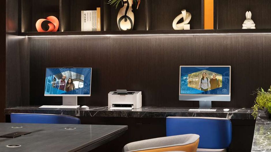 Hampton Tianjin Binhai TEDA Lobby