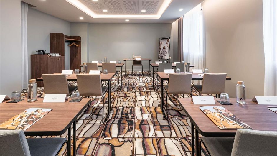 Mercure Acheres St Germain en Laye Meeting