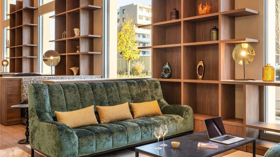 Mercure Acheres St Germain en Laye Exterior