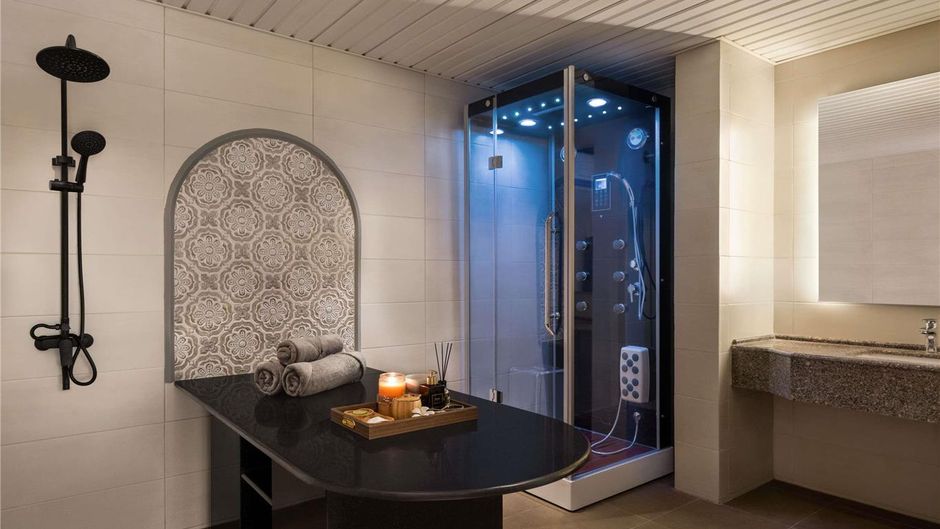 Mercure Muscat Spa