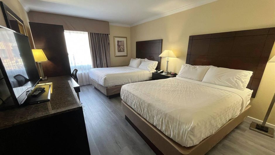 Quality Inn St Jean-Sur-Richelieu Room