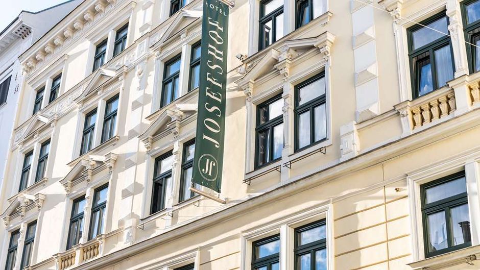 Hotel Josefshof Exterior