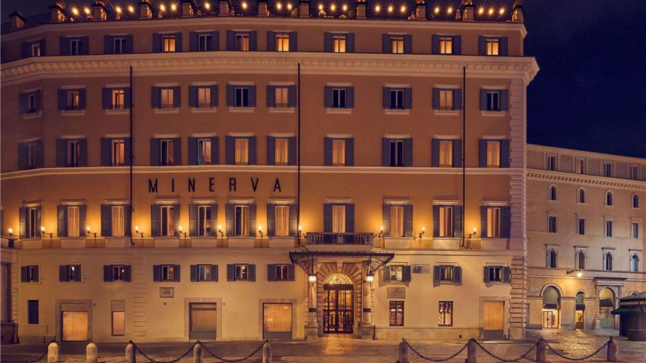 Orient Express La Minerva Exterior