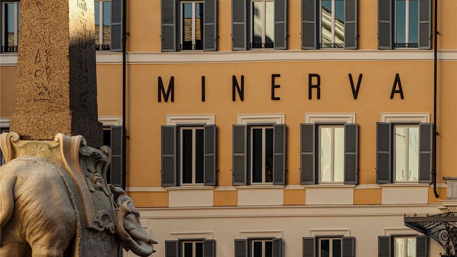 Orient Express La Minerva Exterior