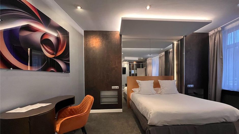 Hotel Borel Room