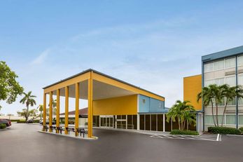 enVision Hotel Miami International Arpt