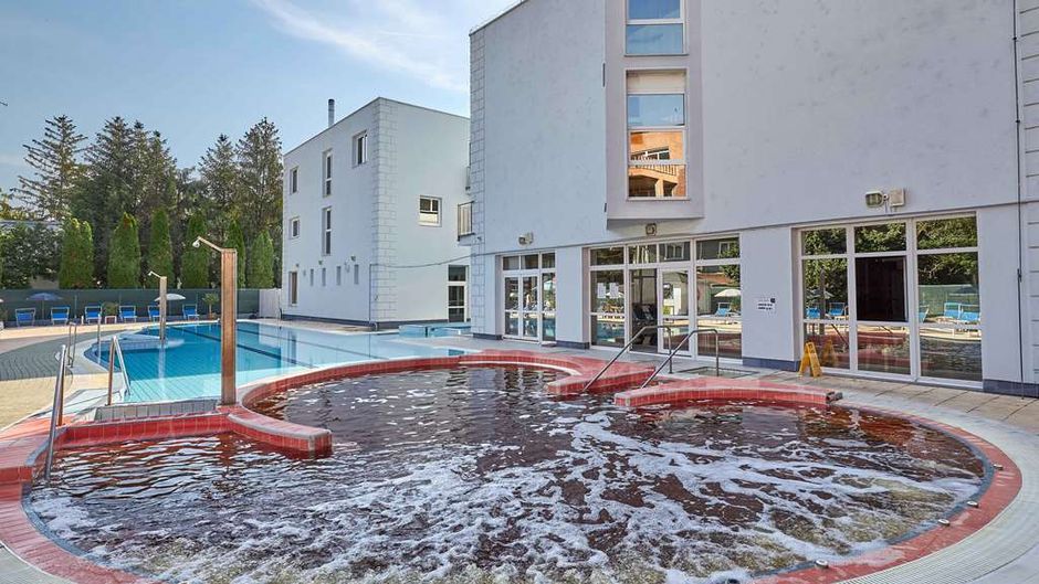 Hotel Silver Exterior
