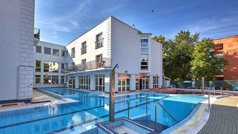 Hotel Silver Exterior