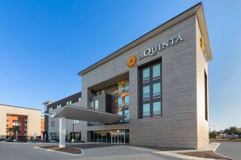 La Quinta Inn & Suites at the RIM