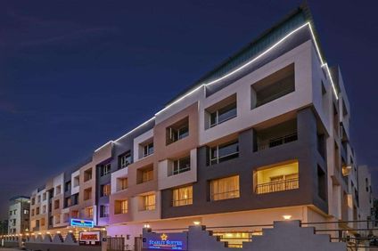Starlit Suites Newtown