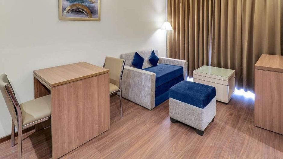 Starlit Suites Newtown Suite