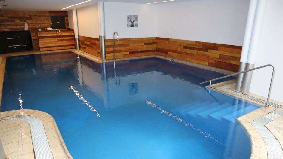 Grichting Hotel Pool