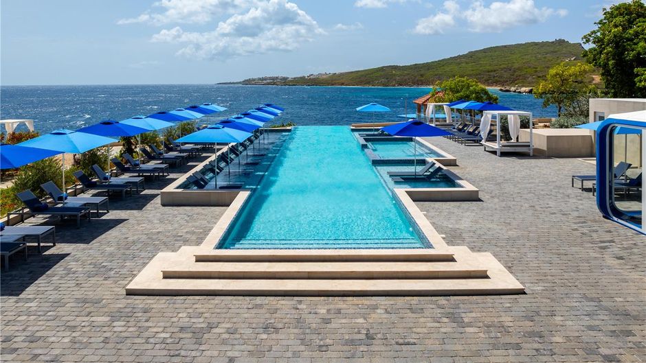 Dreams Curacao Resort, Spa & Casino Pool