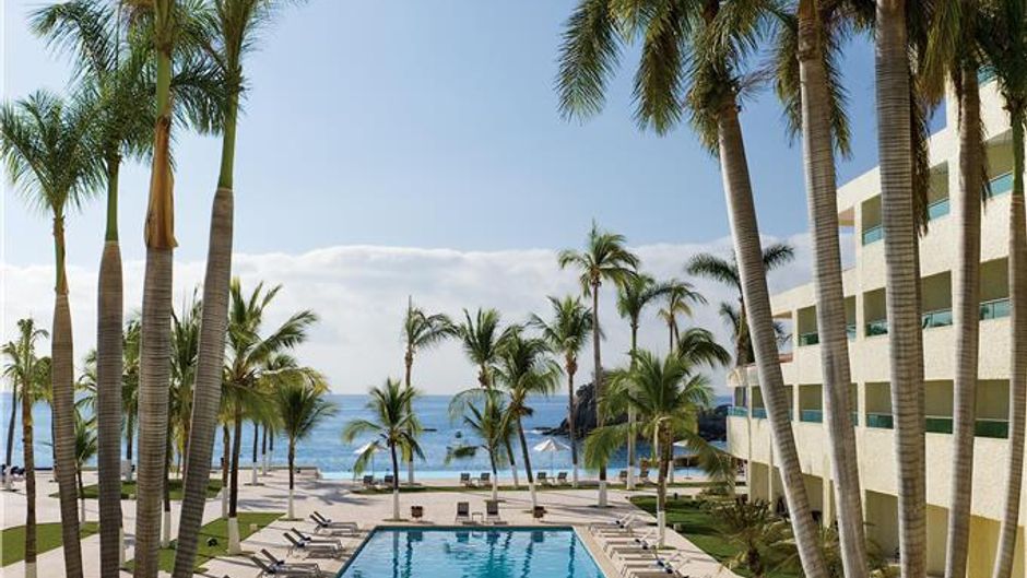 Dreams Huatulco Resort & Spa Pool