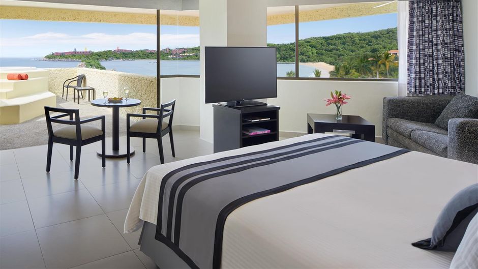 Dreams Huatulco Resort & Spa Suite