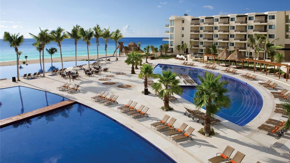 Dreams Riviera Cancun Resort & Spa Exterior