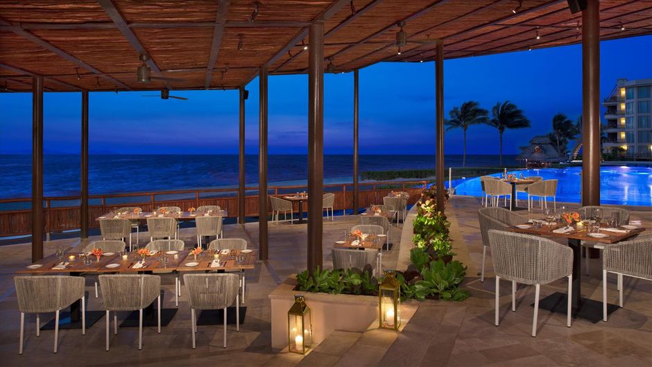 Dreams Riviera Cancun Resort & Spa Restaurant