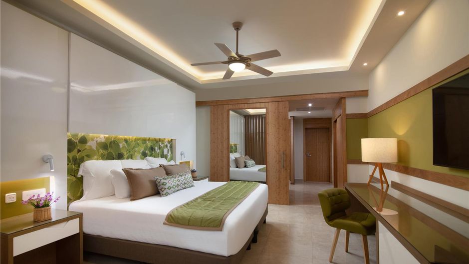 Dreams Onyx Resort & Spa Suite