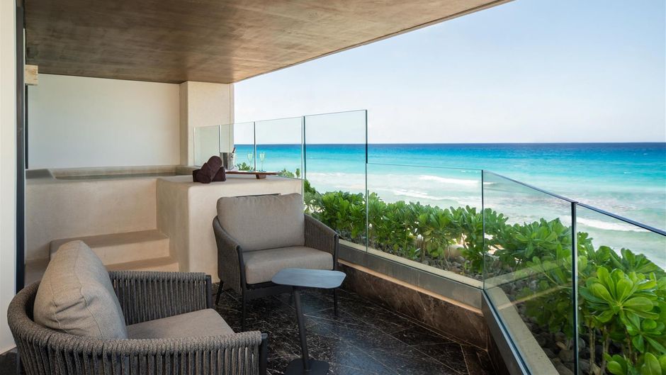 Secrets Resort & Spa Suite