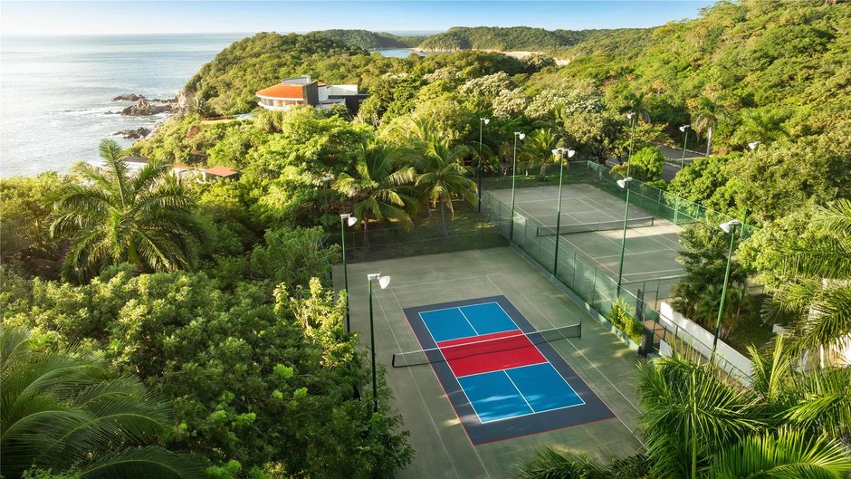 Secrets Huatulco Resort & Spa Recreation