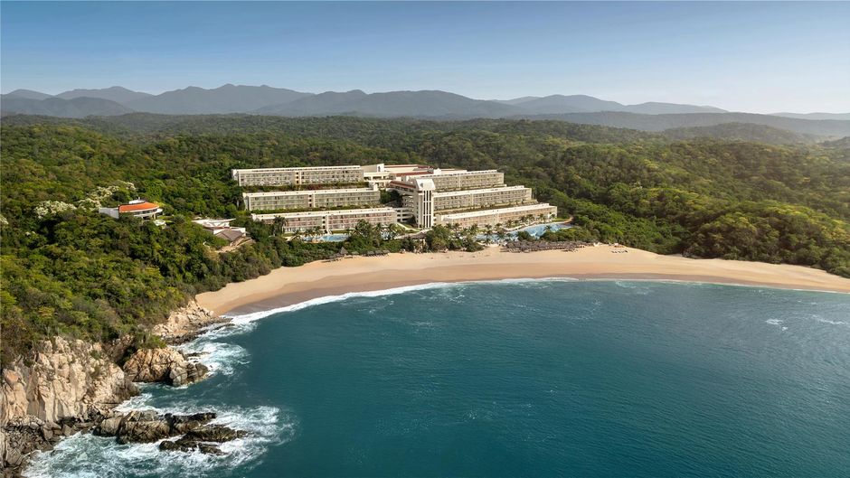 Secrets Huatulco Resort & Spa Exterior
