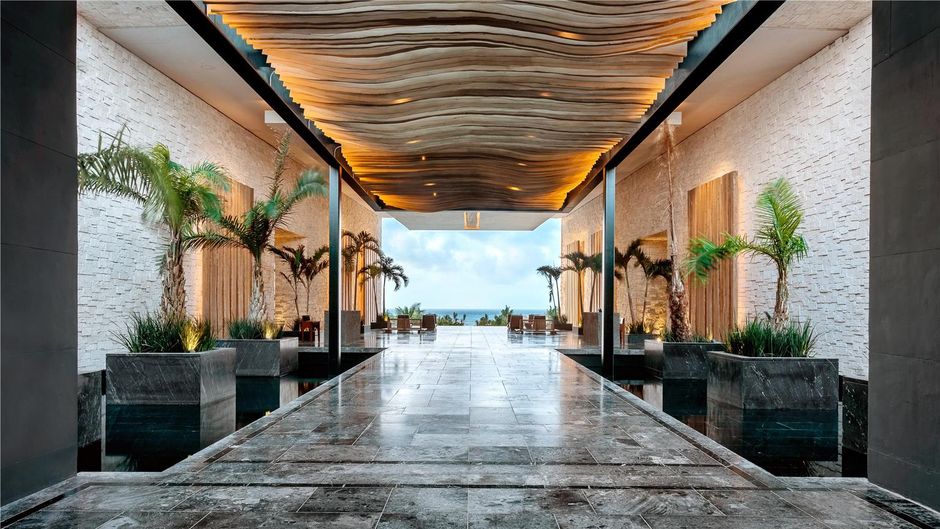 Secrets Moxche Playa del Carmen Lobby