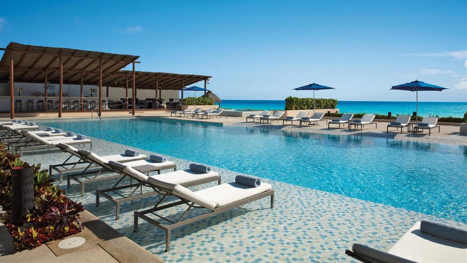 Secrets The Vine Cancun Pool