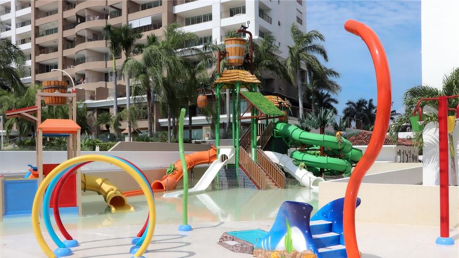Sunscape Puerto Vallarta Resort & Spa Pool