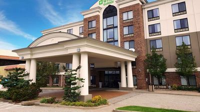 Wyndham Garden Erie
