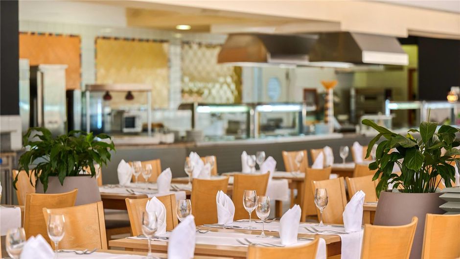 Sol Aurora Restaurant