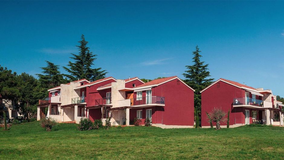Sol Katoro Exterior