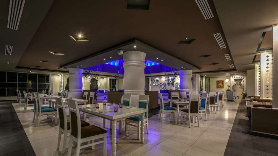 Generations Riviera Maya Restaurant