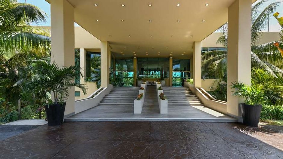 Generations Riviera Maya Lobby