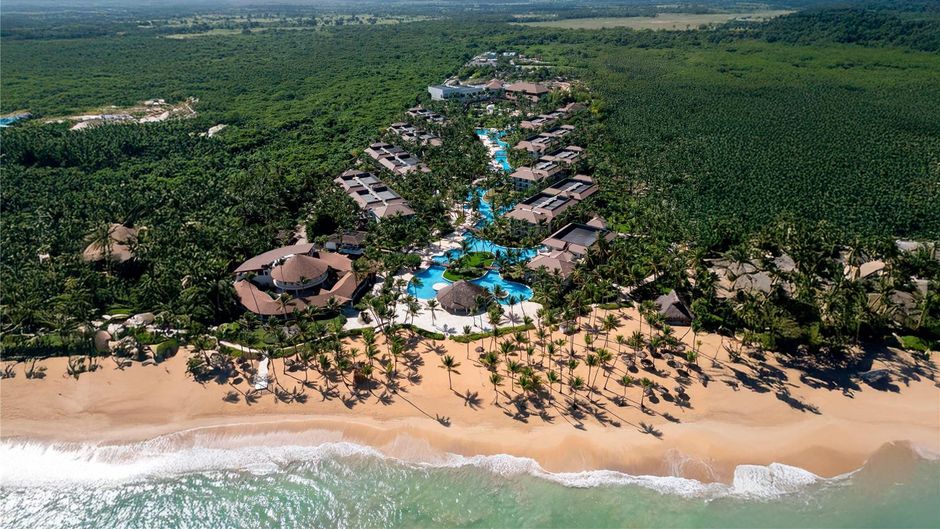 Wyndham Alltra Punta Cana Exterior