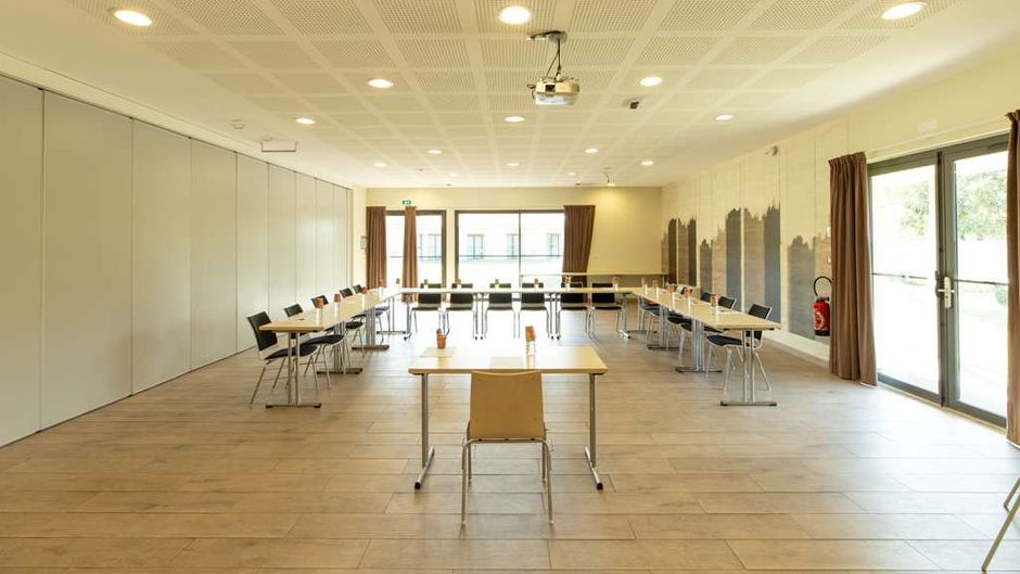 Golden Tulip Hotel Avignon Le Paradou Meeting