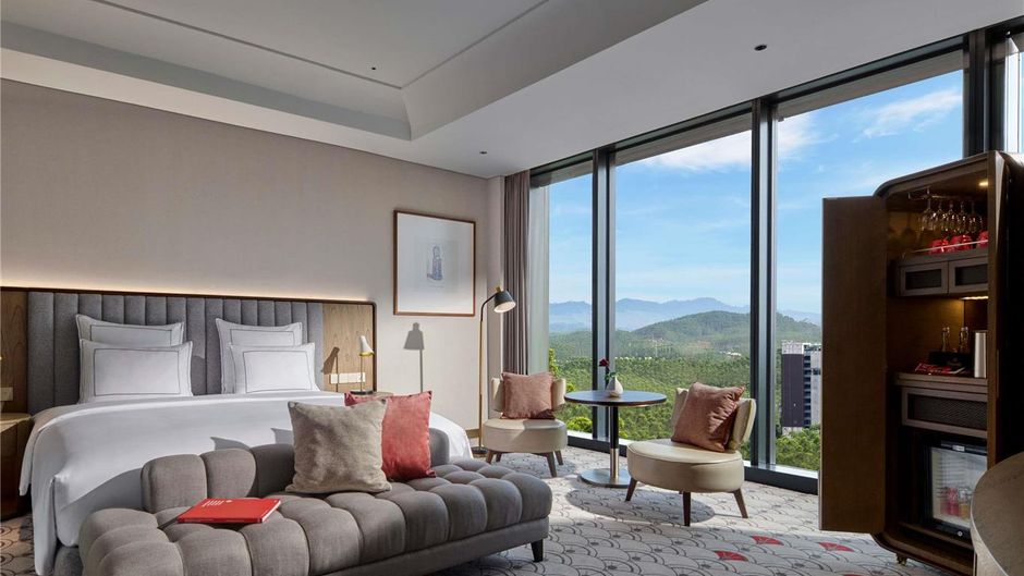 Swissotel Nusantara Room
