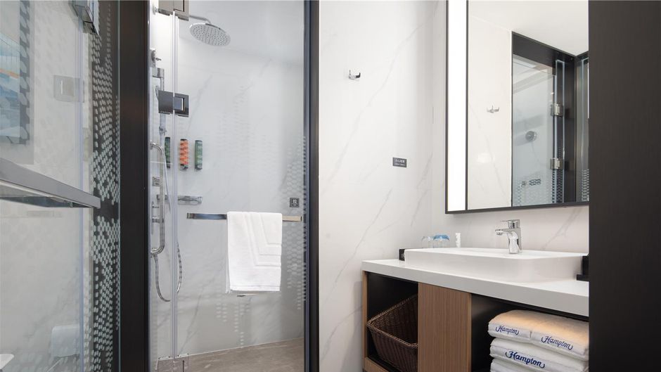 Hampton Putuo Banshengdong Wharf Room