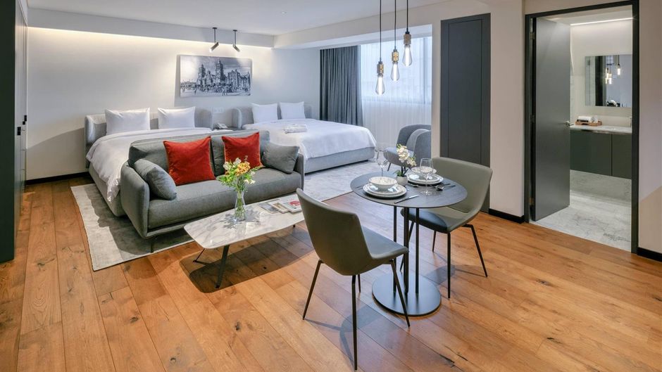 Amberes 64 Ascend Hotel Collection Suite