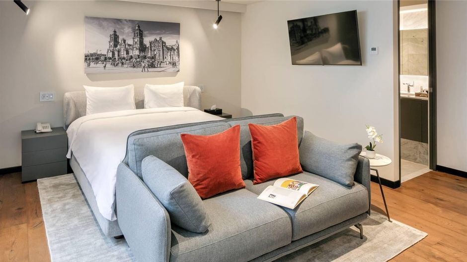 Amberes 64 Ascend Hotel Collection Suite