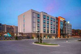 Cambria Hotel Pigeon Forge