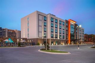 Cambria Hotel Pigeon Forge