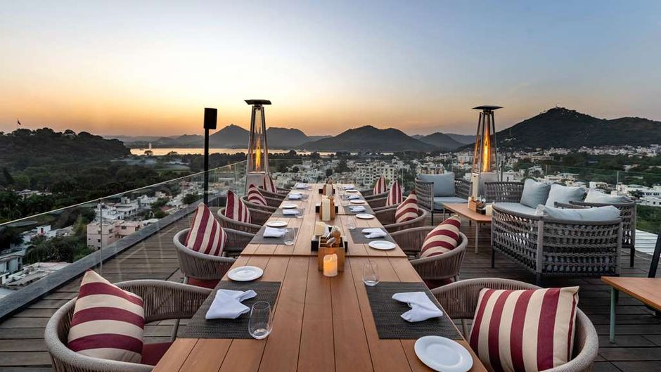 Parallel Hotel Udaipur Restaurant
