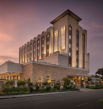 Jasraj Palace Yavatmal Hotel-Radisson