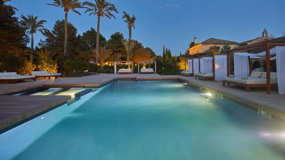 Fontsanta Hotel Thermal Spa & Wellness Pool