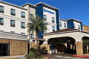 Wyndham Lake Charles
