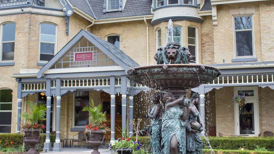 Idlewyld Inn & Spa Exterior