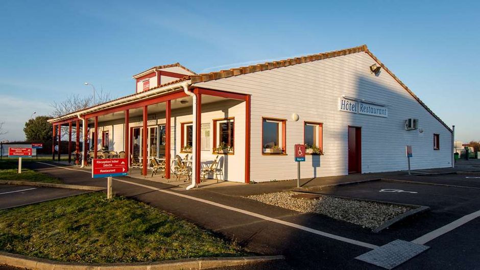 SoLodge Niort La Creche Exterior